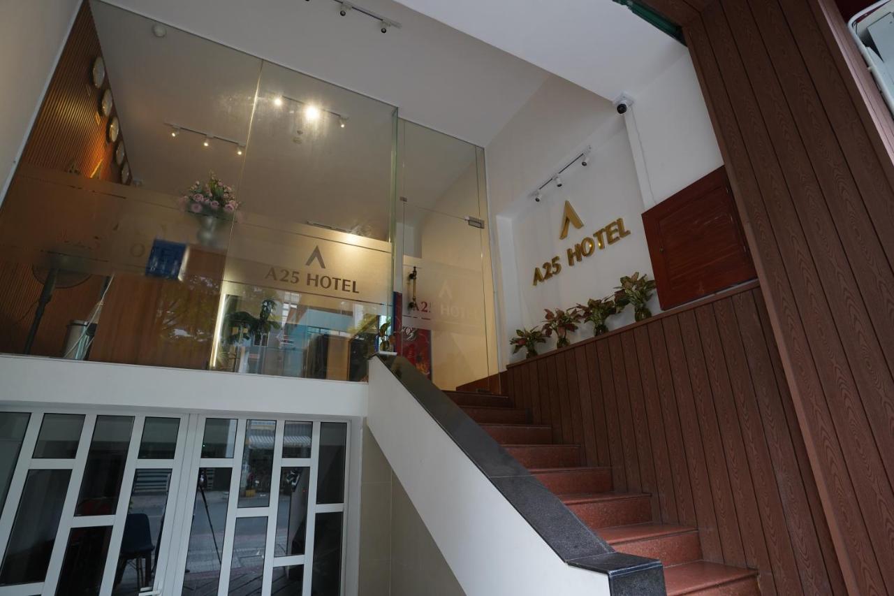 Hotel H Ho Chi Minh-stad Buitenkant foto