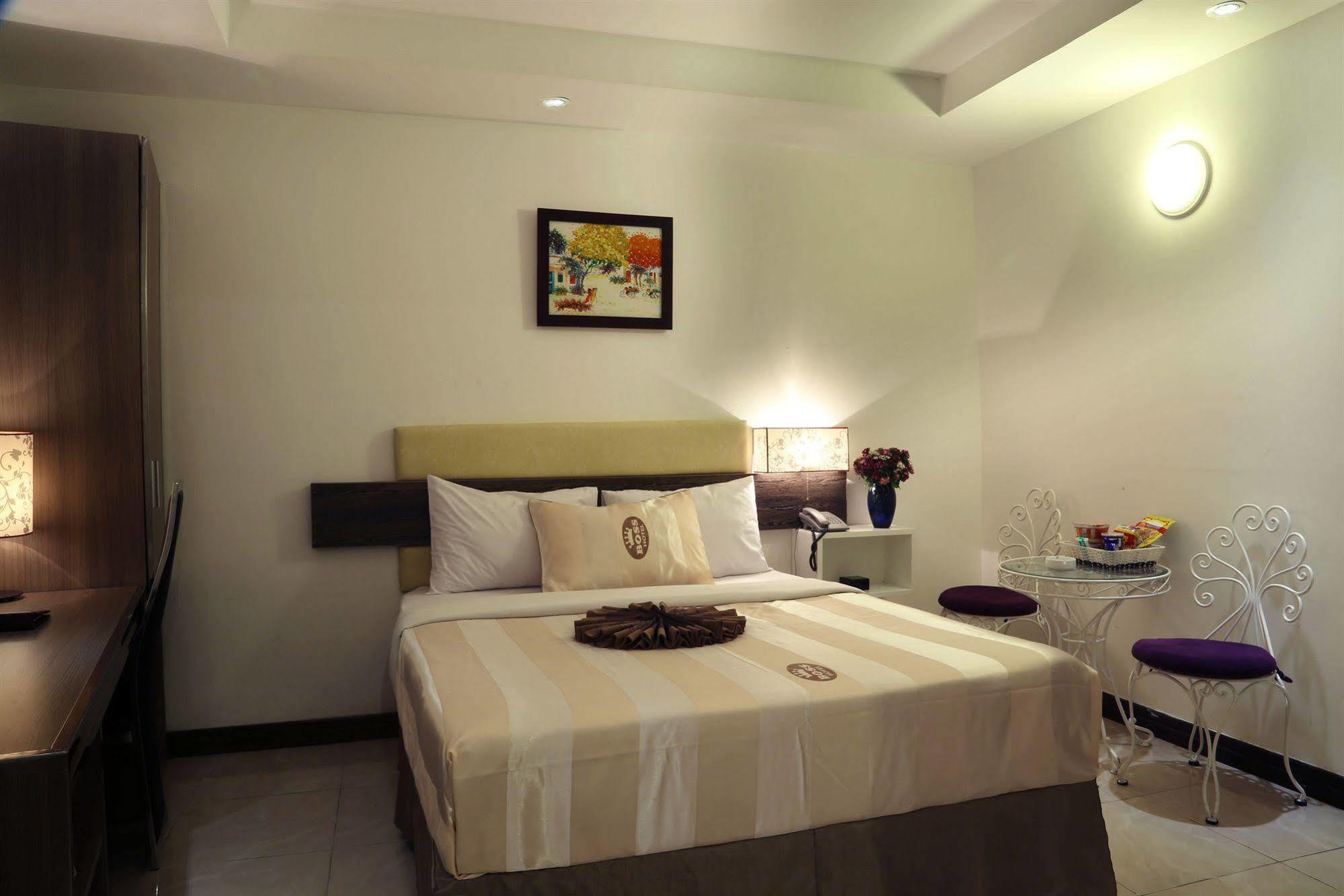 Hotel H Ho Chi Minh-stad Buitenkant foto