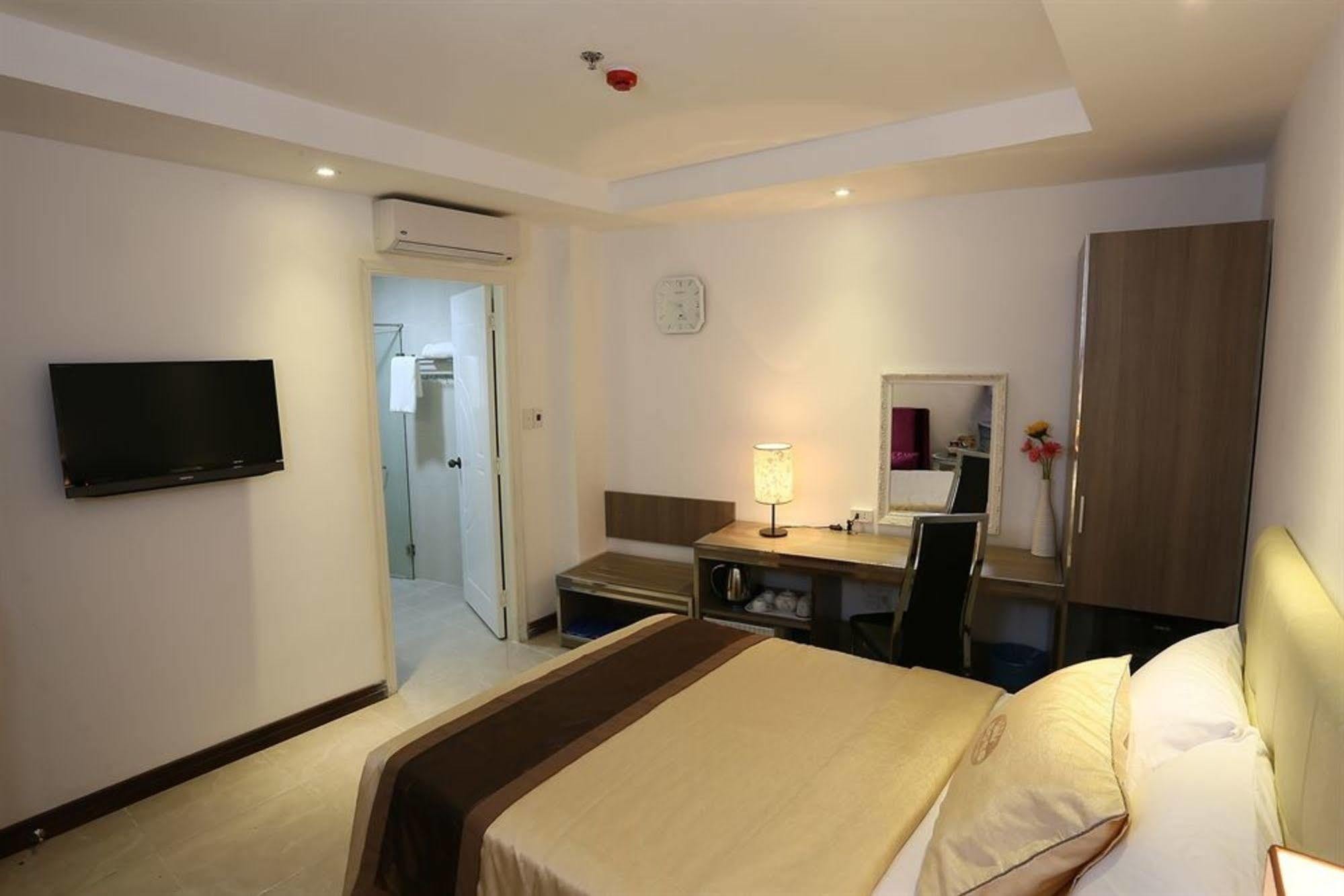 Hotel H Ho Chi Minh-stad Buitenkant foto
